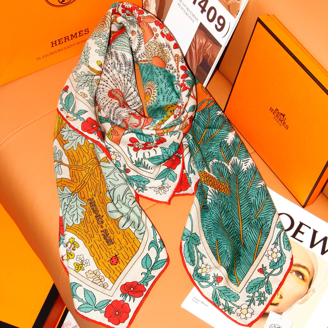 HERMES 26S SCARF 135 IN SILK AND CASHMERE 492454