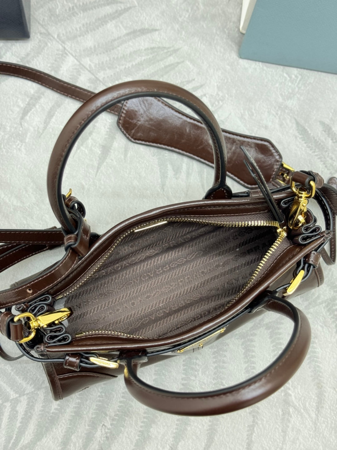 PRADA 25S BONNIE MINI HANDBAG 23 IN DARK BROWN CALFSKIN GOLD HARDWRE