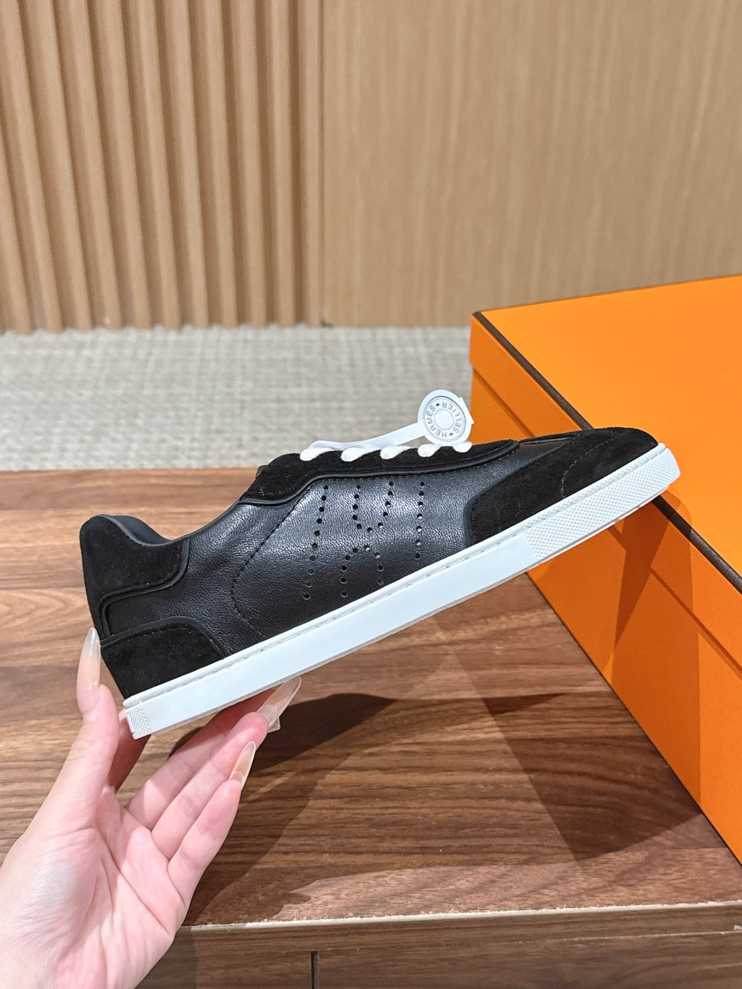 HM 26S GET SNEAKERS IN BLACK CALFSKIN AND SUEDE