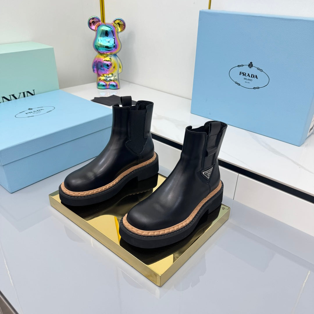 PRADA 25S CHELSEA BOOTS 50MM IN BLACK CALFSKIN