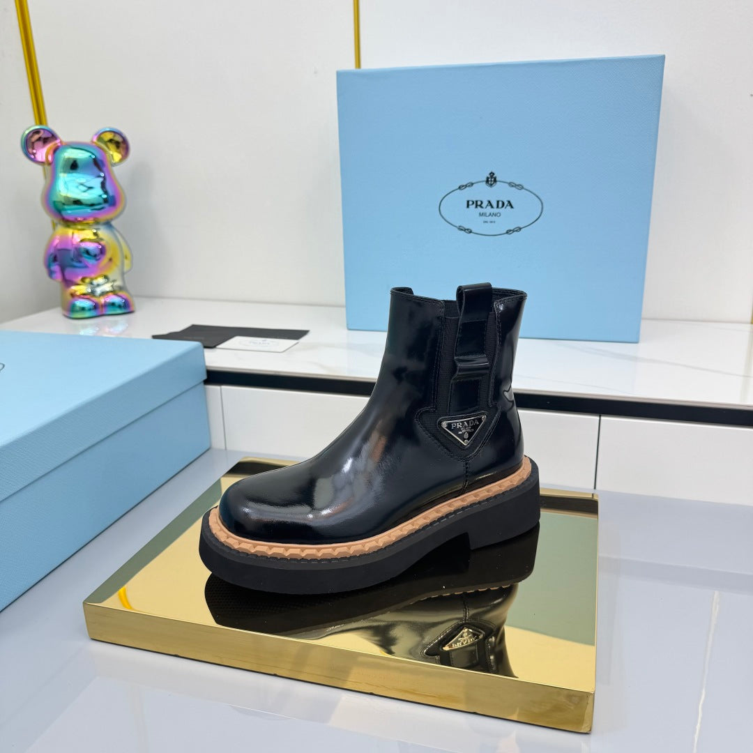 PRADA 25S CHELSEA BOOTS 50MM IN BLACK GLOSSY CALFSKIN