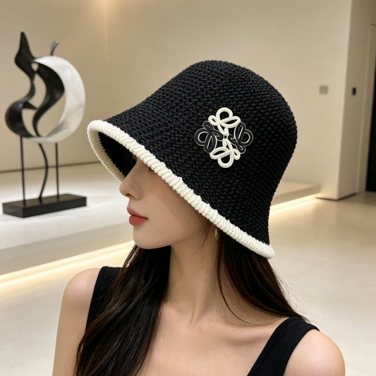 LOEWE 26S CROCHET BUCKET HAT STYLE 224