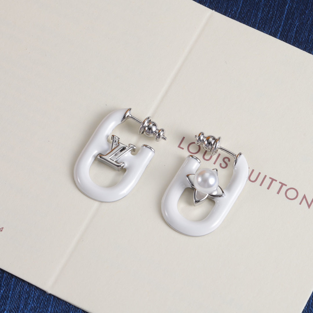 Sweet Love Design Earrings mysite