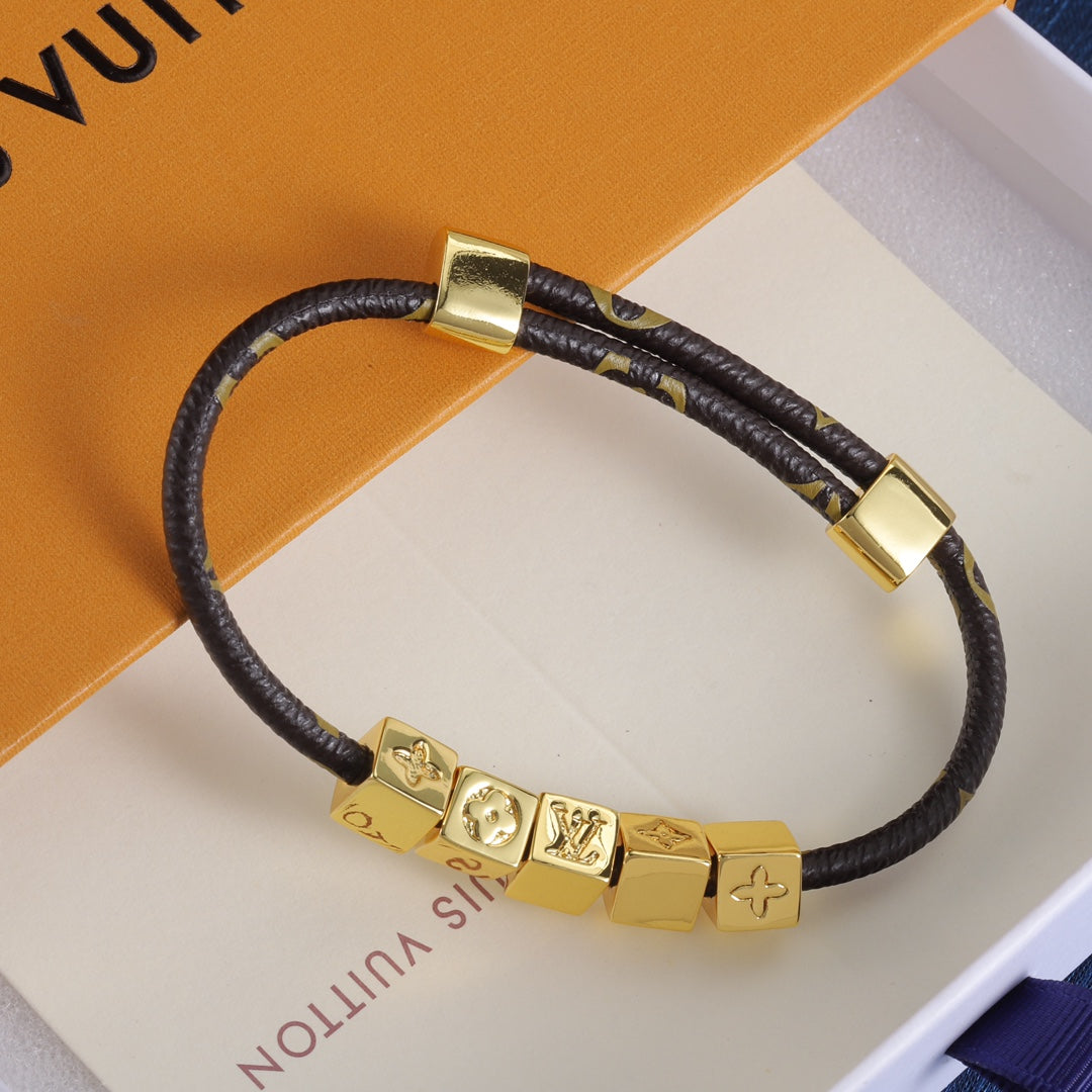Love Bracelet E9820 mysite