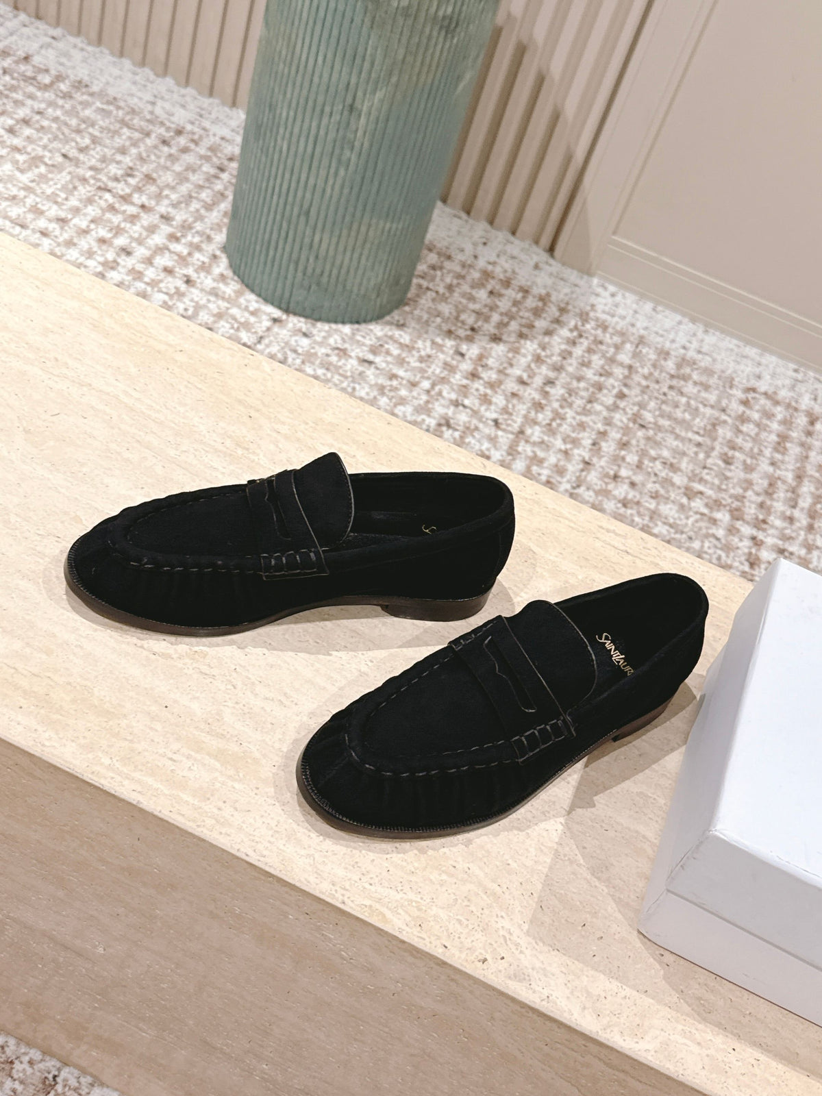 YSL 25S SAINT LAURENT LOAFERS IN BLACK SUEDE WITH SMALL LOGO