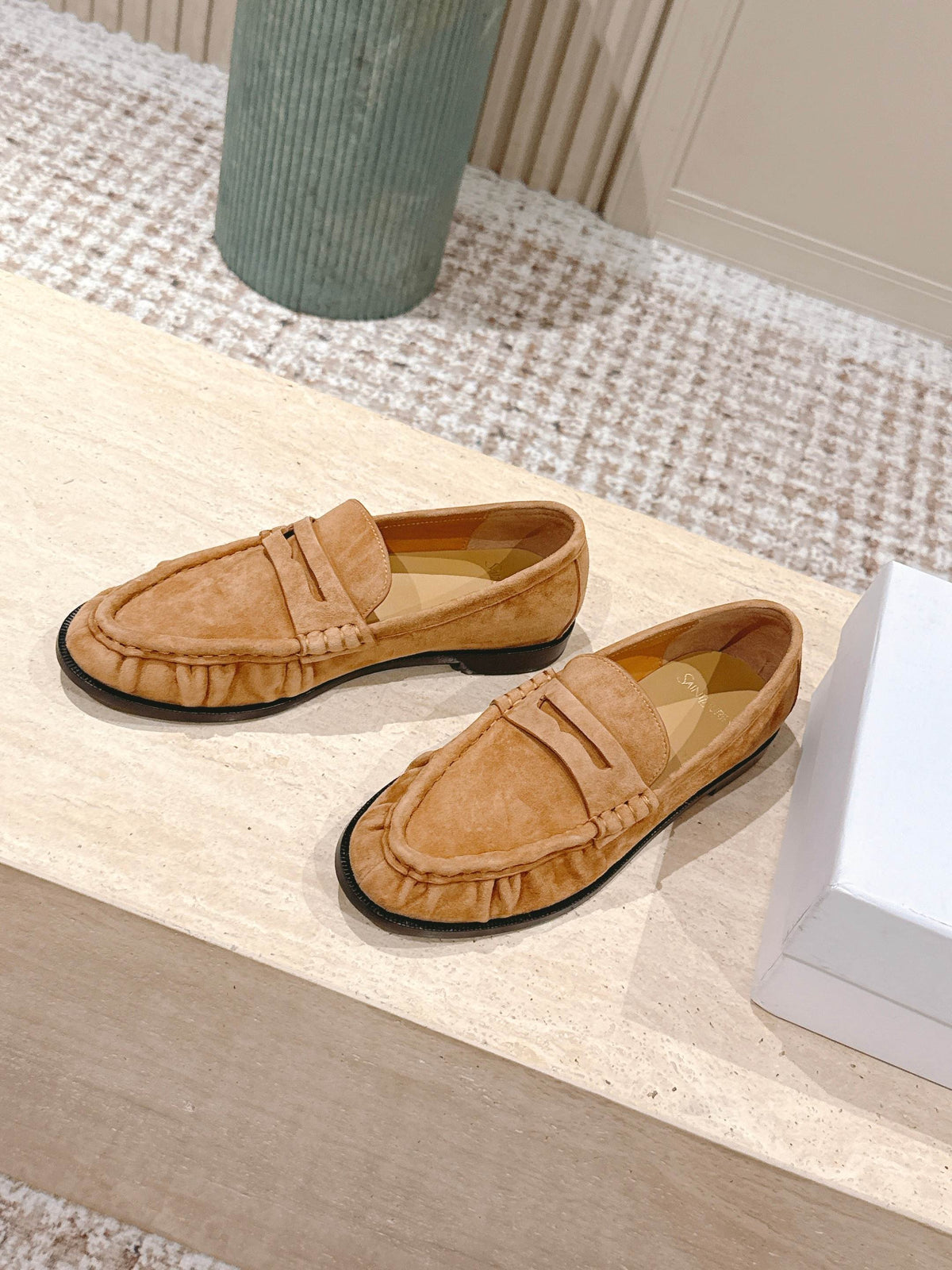 YSL 25S SAINT LAURENT LOAFERS IN BROWN SUEDE WITH SMALL LOGO