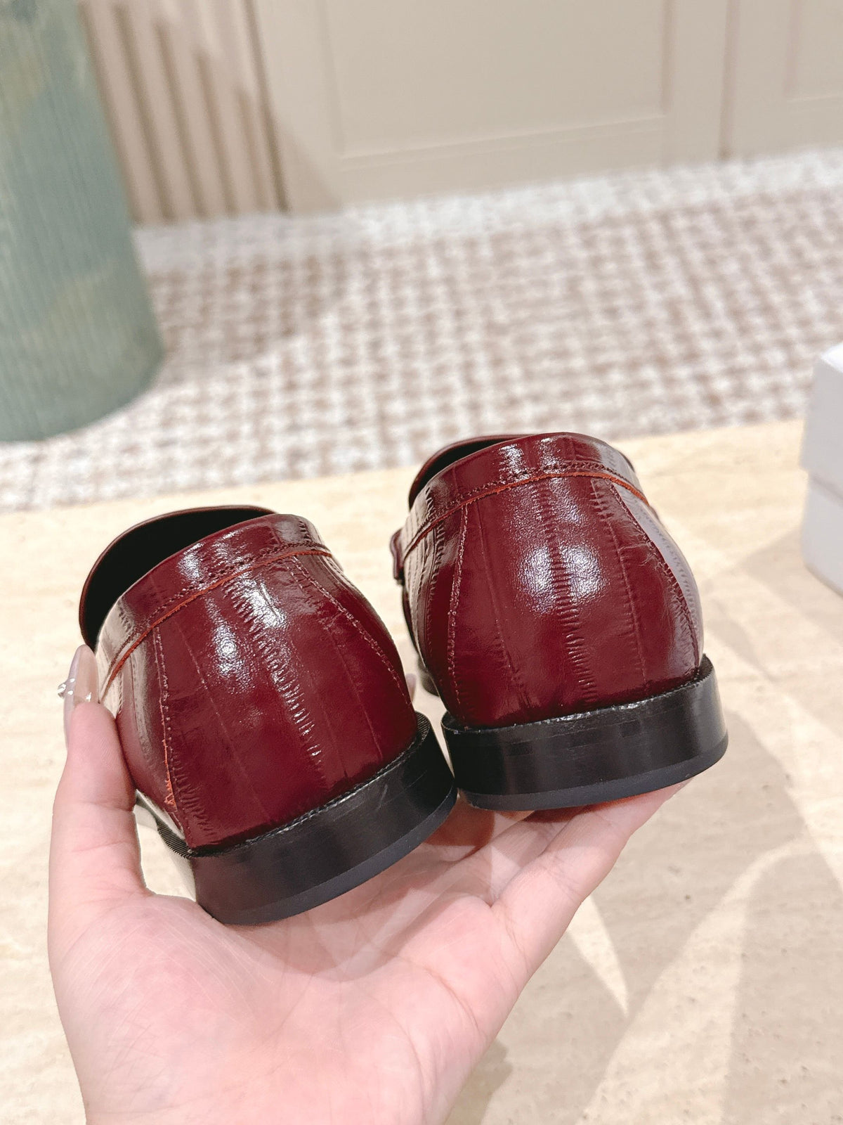 YSL 25S SAINT LAURENT LOAFERS IN DARK RED GLOSSY CALFSKIN WITH SMALL LOGO