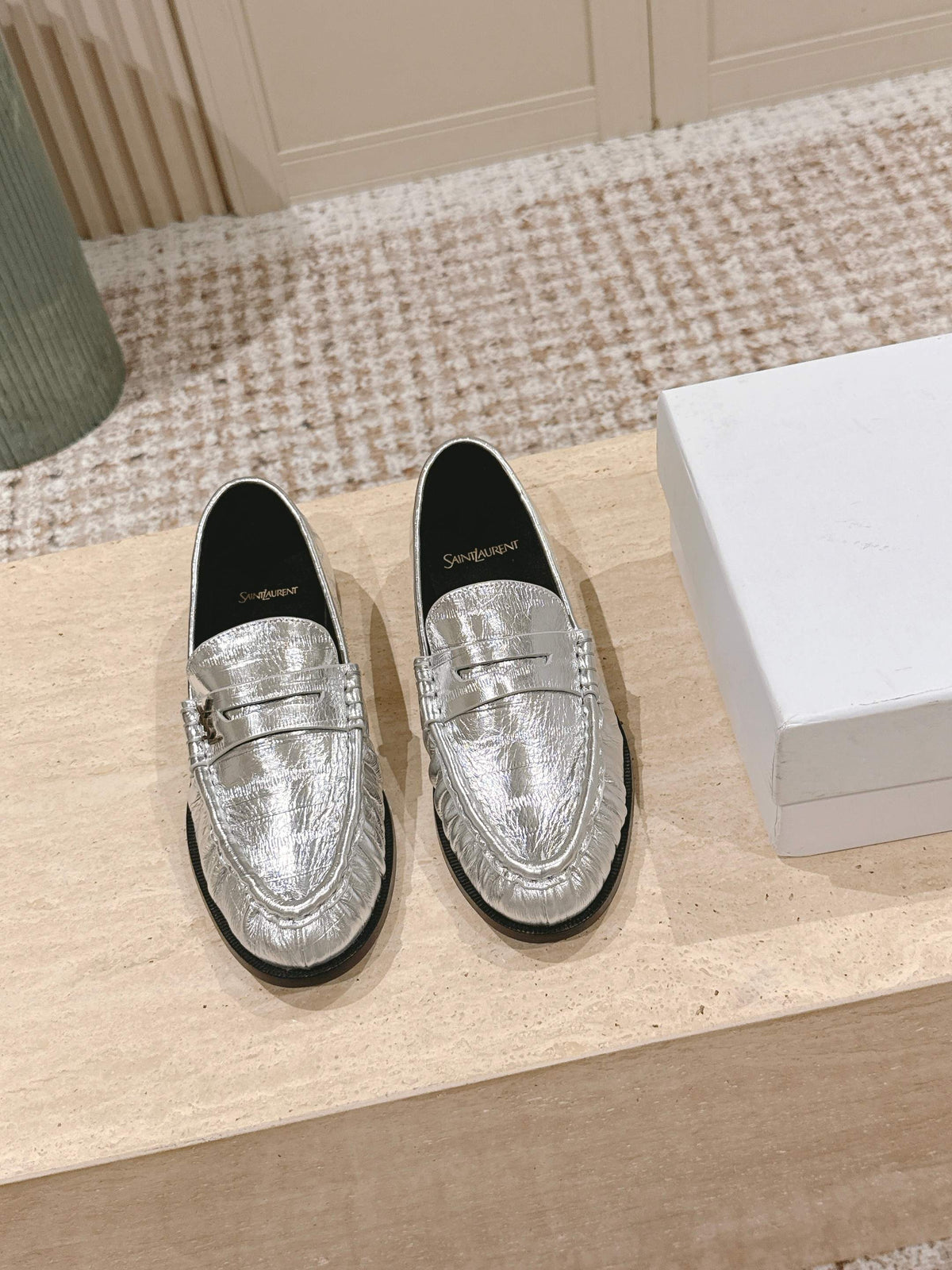 YSL 25S SAINT LAURENT LOAFERS IN SILVER CALFSKIN WITH SMALL LOGO