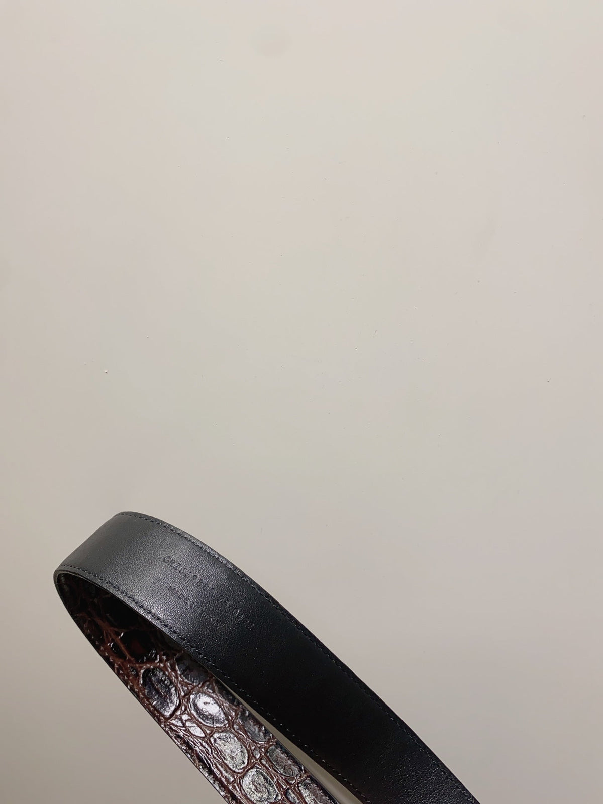YSL 25S BELT 30 MM IN DARK BROWN EMBOSSED CALFSKIN 520631 mysite