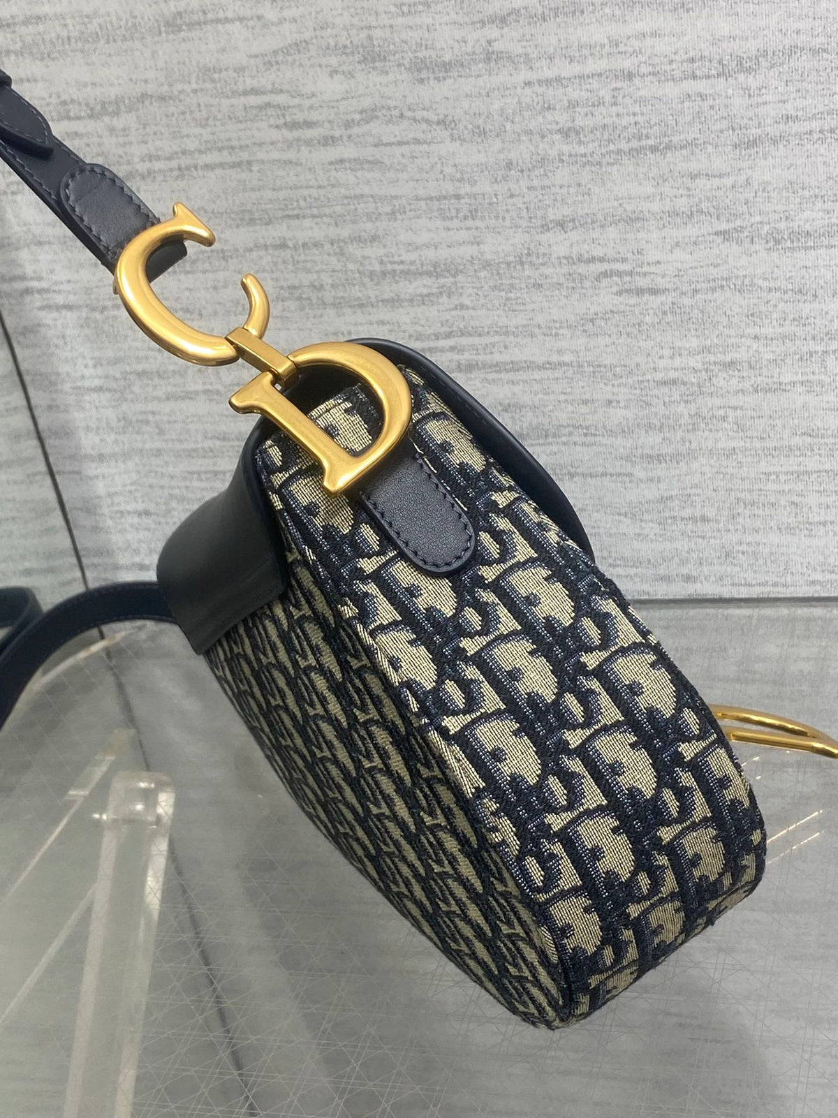 DIOR 25S MEDIUM SOFT SADDLE BAG 25 IN BLUE DIOR OBLIQUE JACQUARD AND SMOOTH CALFSKIN