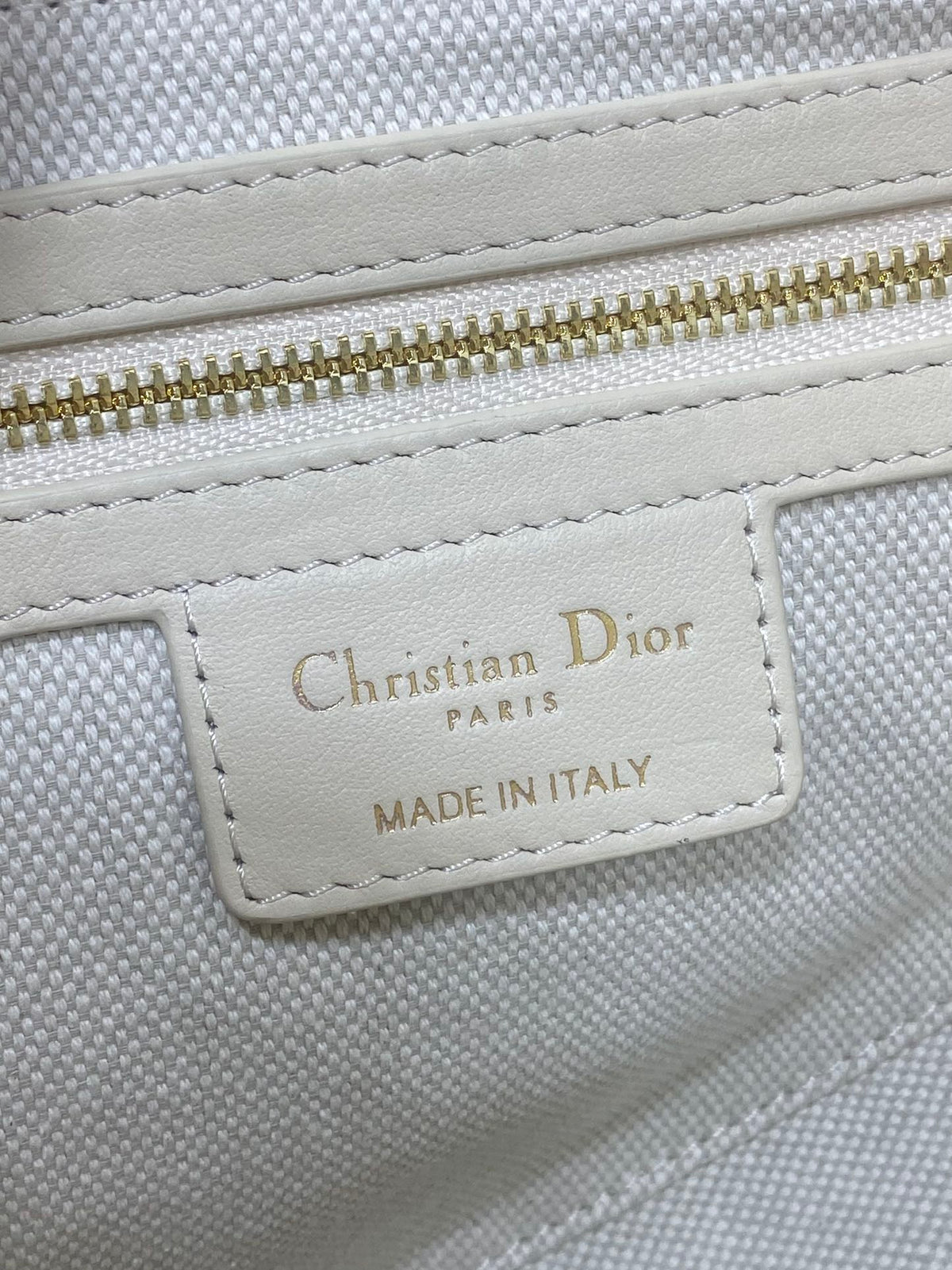 DIOR 25S SOFT SADDLE BAG 25 IN BLUE DIOR OBLIQUE CHAMBRAY AND IVORY SMOOTH CALFSKIN
