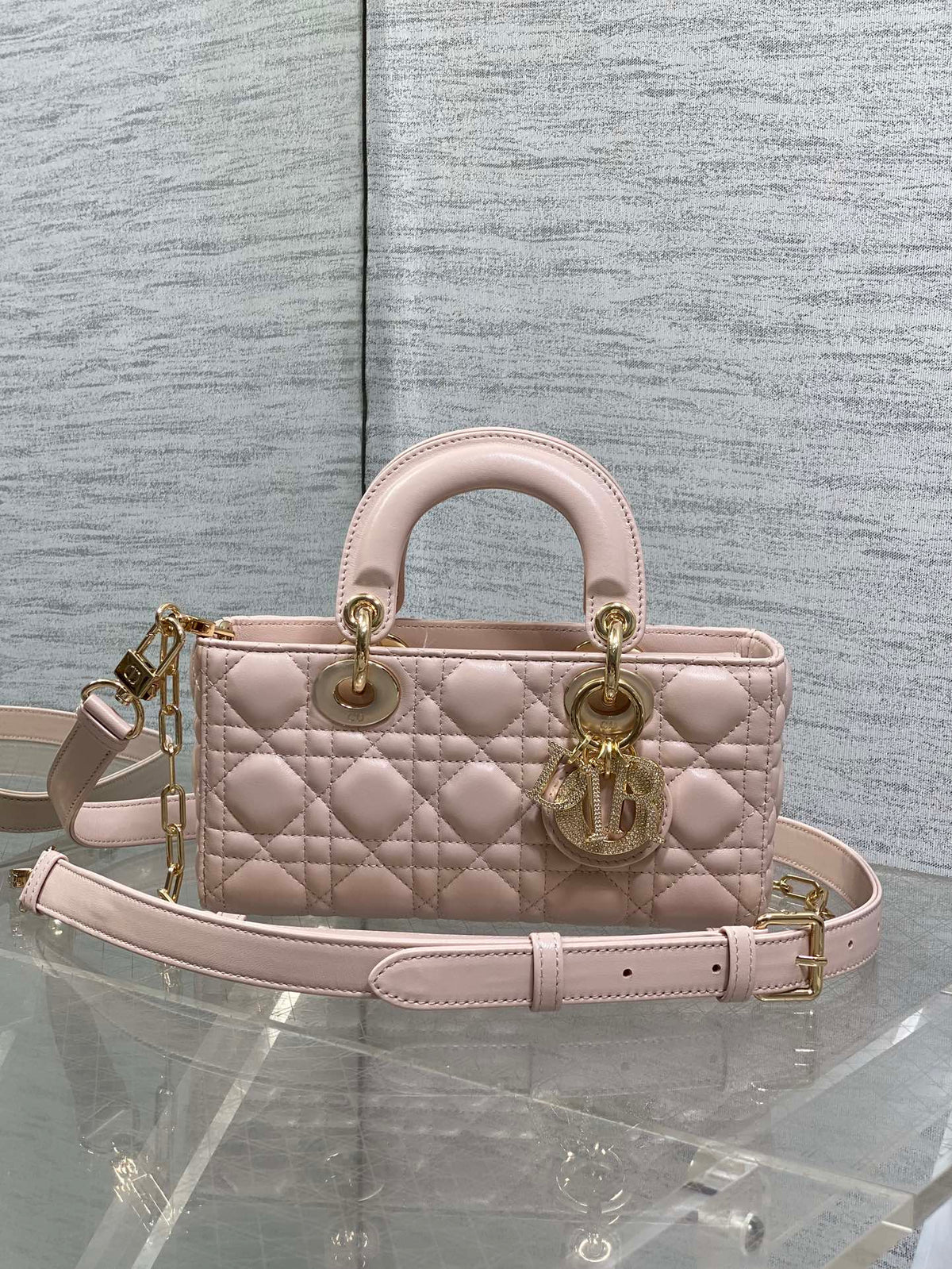 DIOR 25S SMALL LADY D‑JOY BAG 22 IN BABY PINK CALFSKIN GOLD HARDWRE