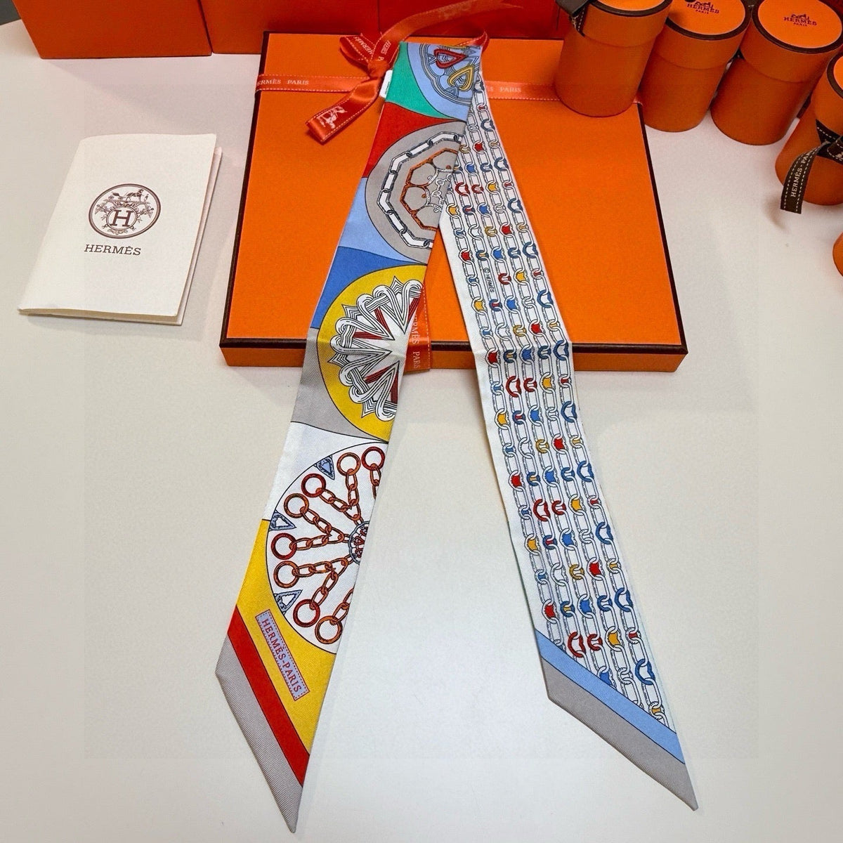 HERMES 26S TWILLY SCARF 86 IN SILK 492638