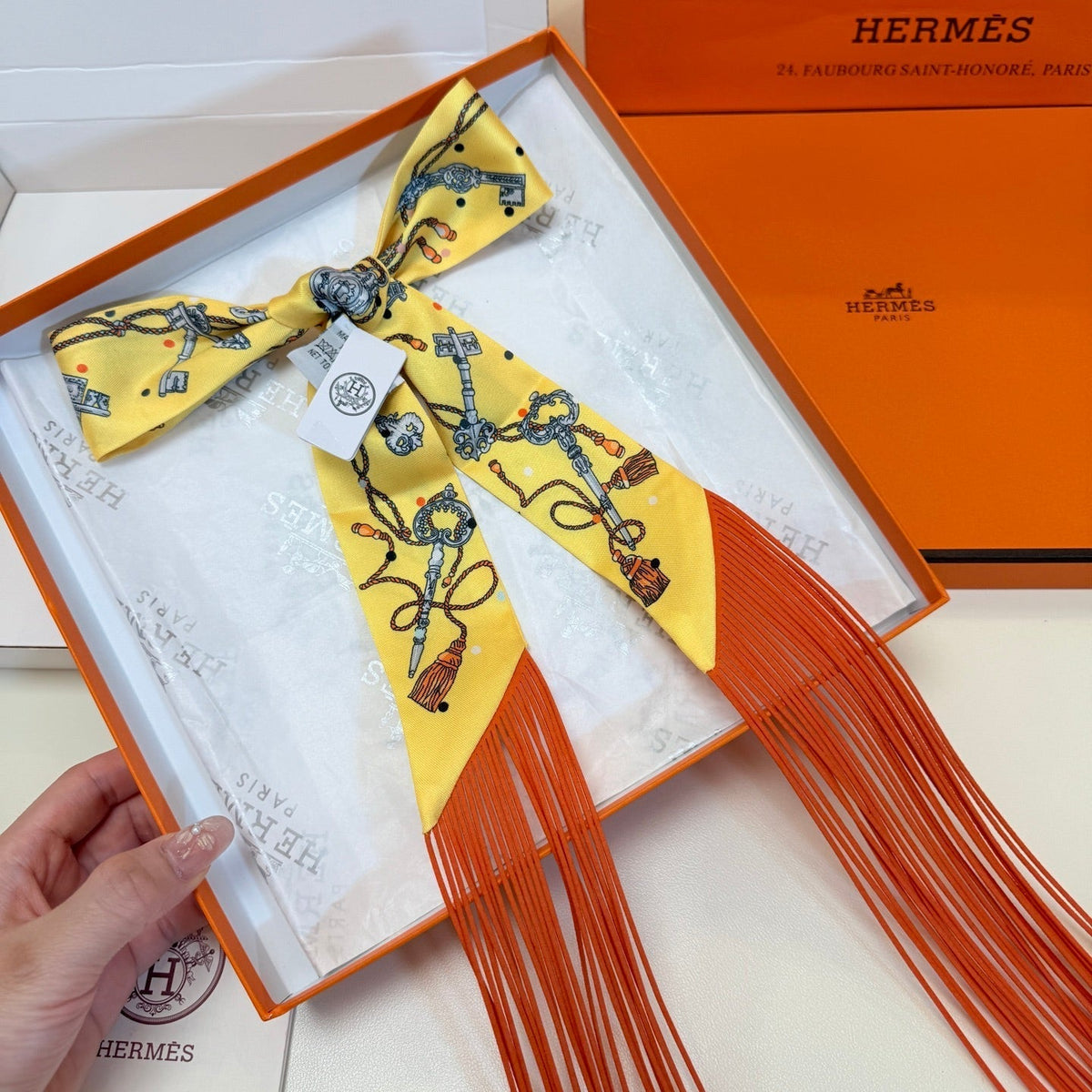 HERMES 26S TWILLY SCARF 86 IN SILK 492609