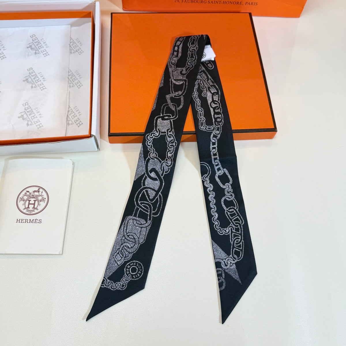 HERMES 26S TWILLY SCARF 86 IN SILK 492628