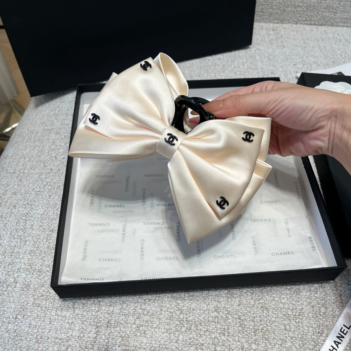 CHANEL 26S BOW HAIR CLIP IN WHITE RIBBON 512127