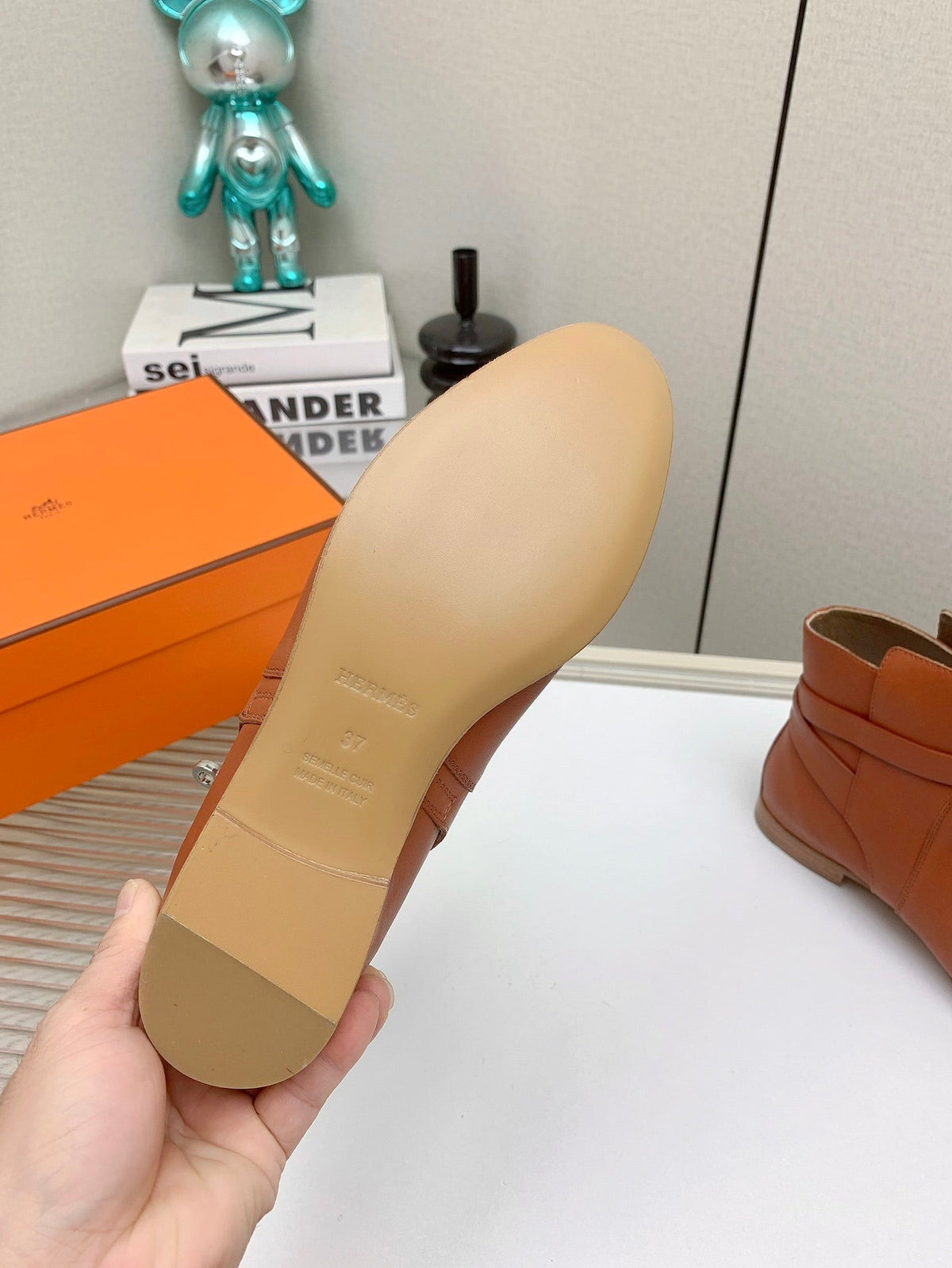 WOMEN'S NEO ANKLE BOOT IN ALLOY ORANGE CALFSKIN