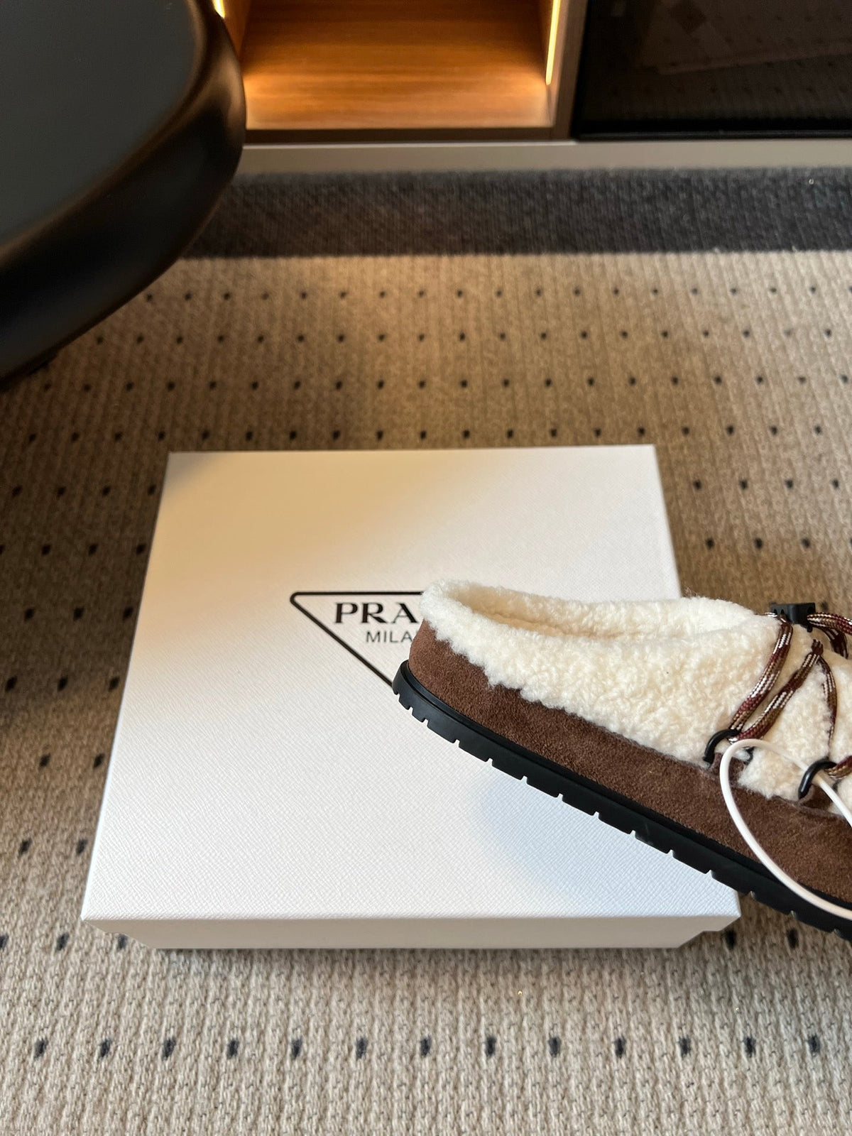 PRADA 26S WOVEN MULES IN IVORY WOOL AND DARK BROWN SUEDE