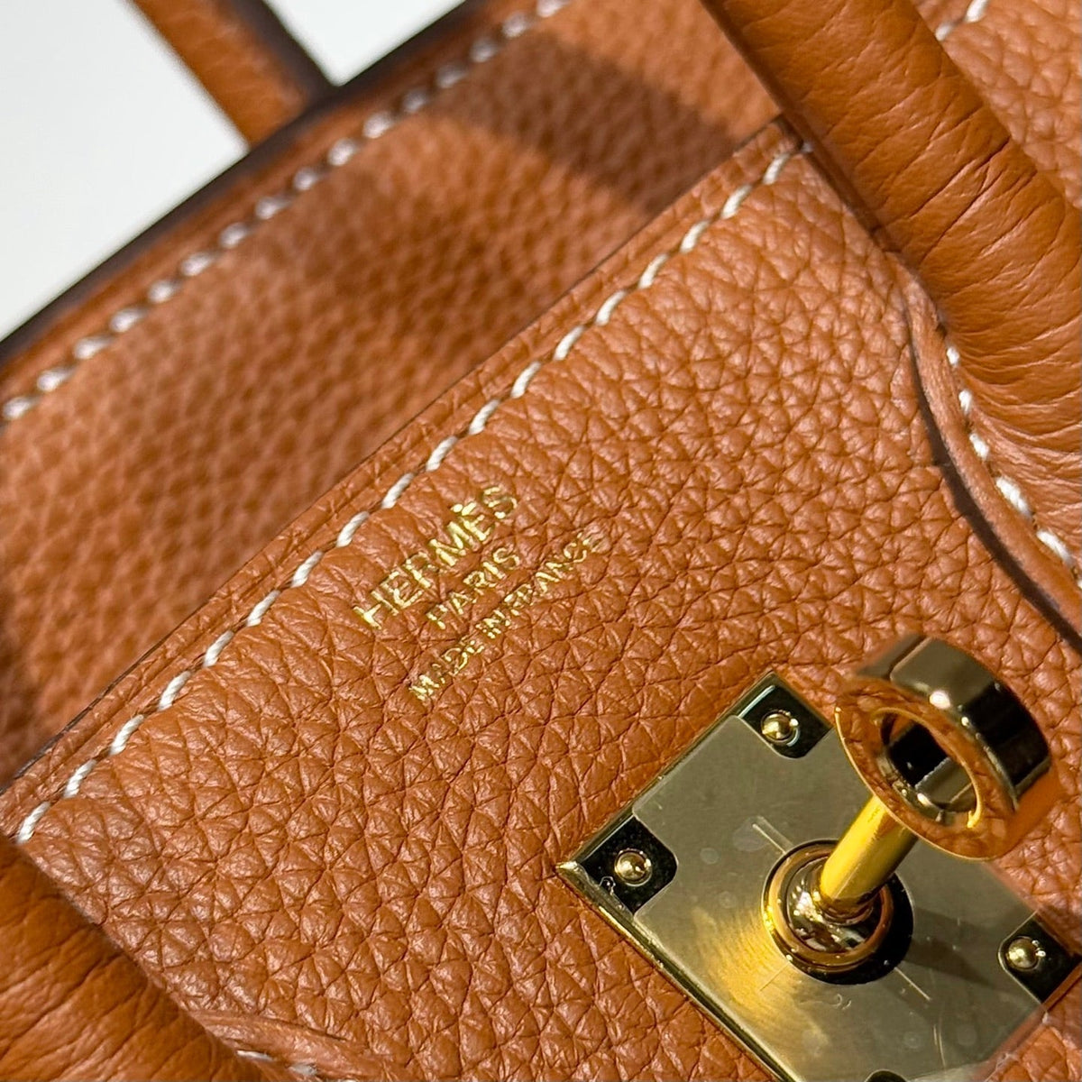 HERMES 25S MEDIUM BIRKIN 25 IN BURNT ORANGE CALFSKIN GOLD HARDWARE