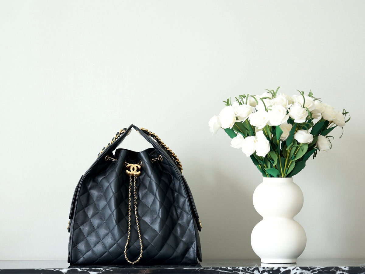 CHANEL 25S HOBO BAG 40 CM IN BLACK LAMBSKIN WITH GOLD HARDWARE