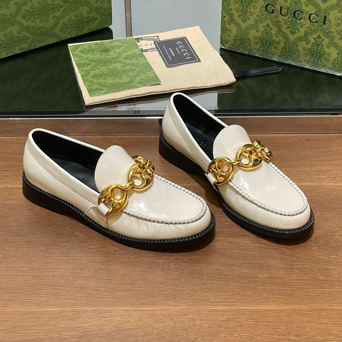 GG LOAFER SHOES IN WHITE CALFSKIN WITH GOLD HARDWARE