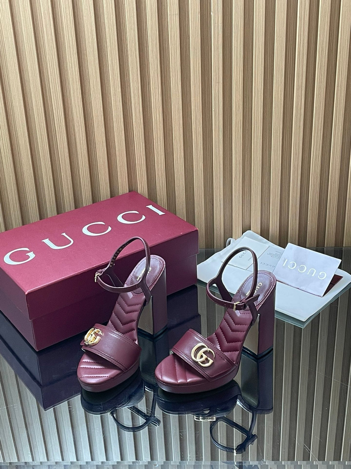 GUCCI 26S HIGH-HEEL SANDALS 125 MM IN DARK RED LAMBSKIN