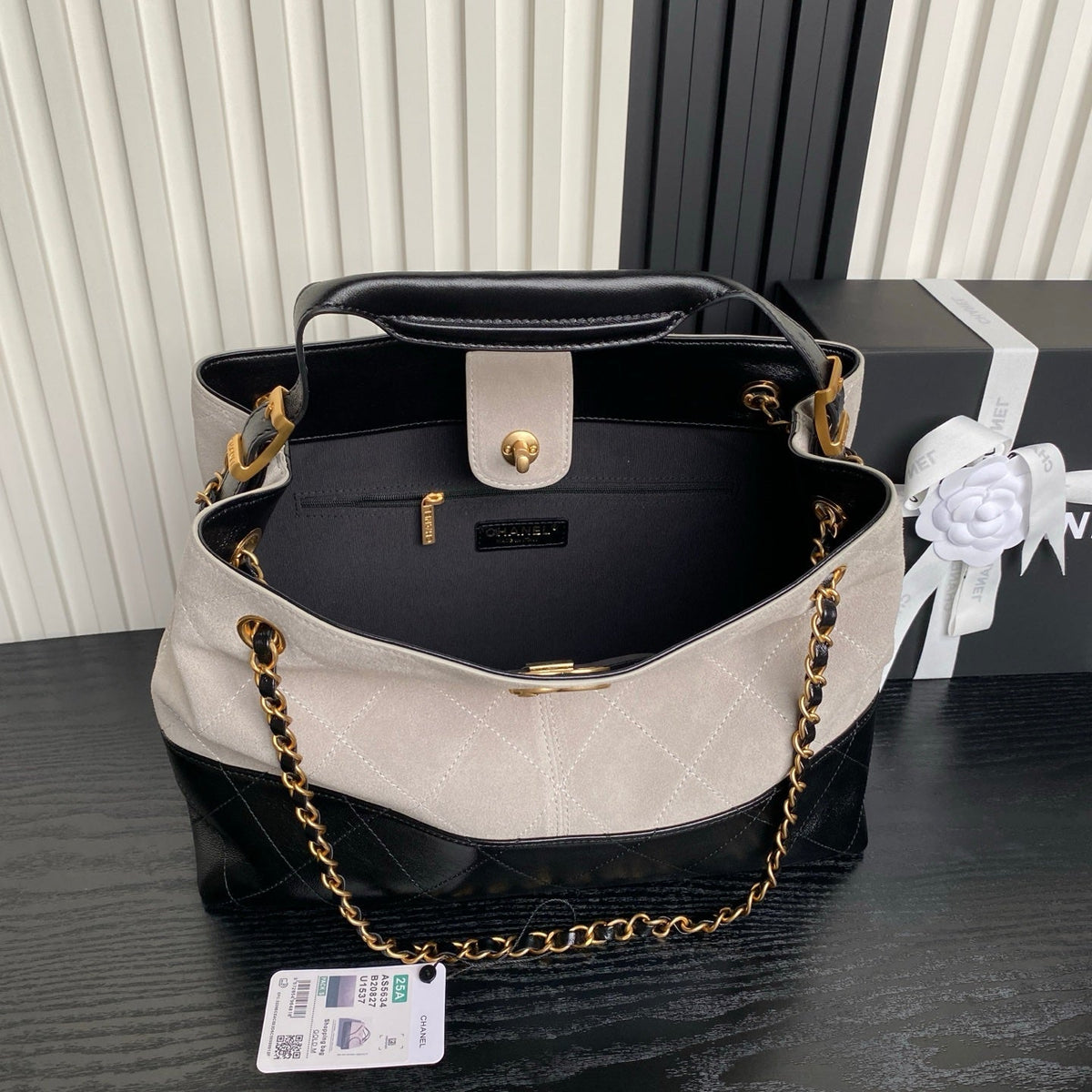 CHANEL 25S HOBO BAG 36 IN GREY SUEDE AND BLACK CALFSKIN WITH GOLD HARDWARE