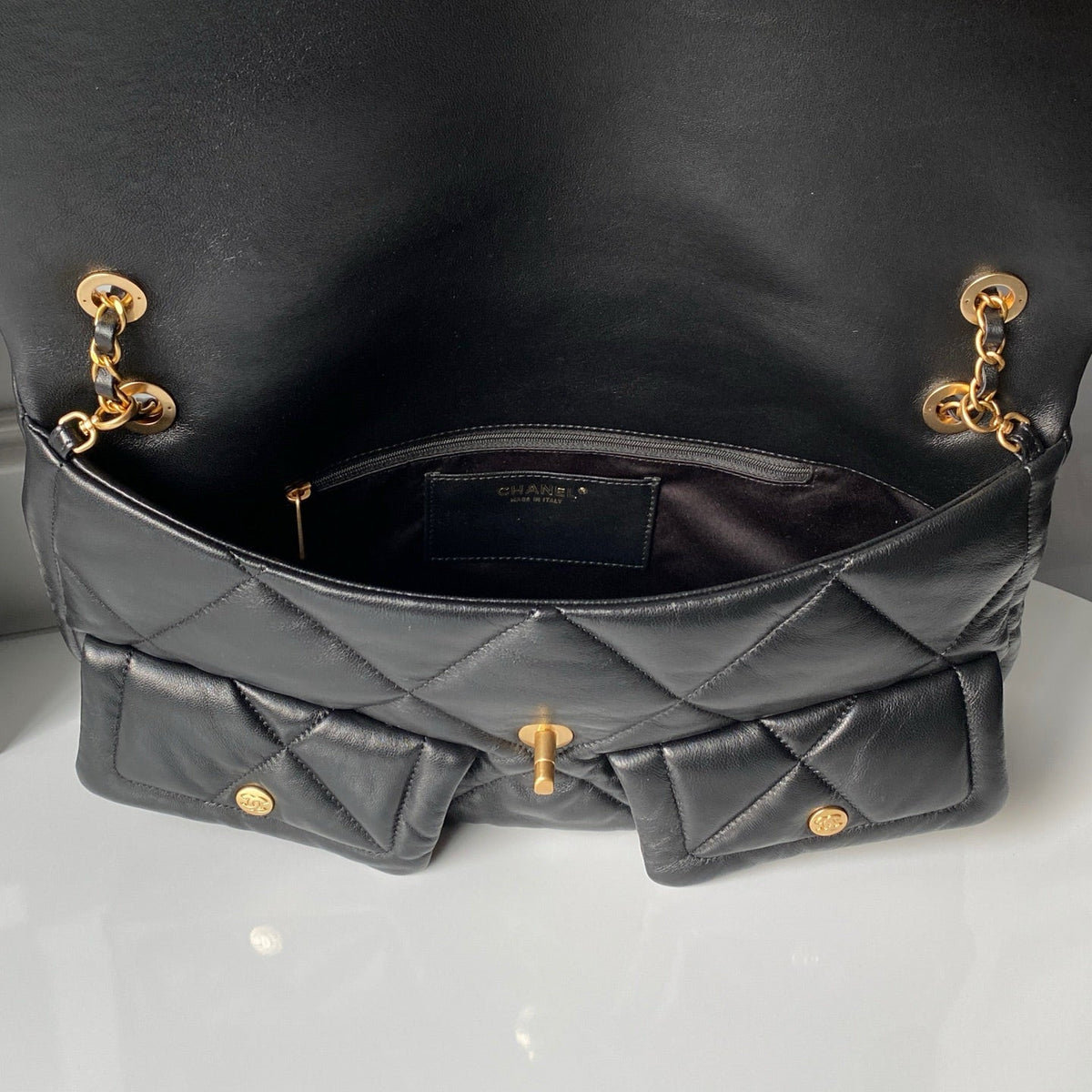 CHANEL 25S FLAP BAG 45 IN BLACK LAMBSKIN WITH GOLD HARDWARE