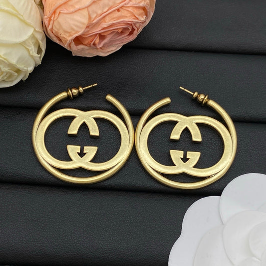 Good Girl Design Earrings mysite