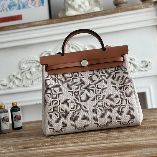 HERBAG ZIP 31 LAQUERED BAG IN OFF-WHITE MIX BROWN H PLUME CANVAS AND BROWN COWHIDE