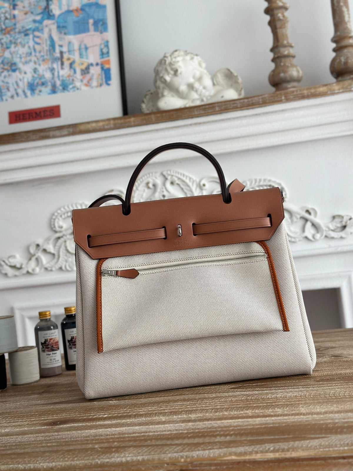 HERBAG ZIP 31 RETOURNE PEGASE POP BAG IN OFF-WHITE MIX RED CANVAS AND HUNTER COWHIDE