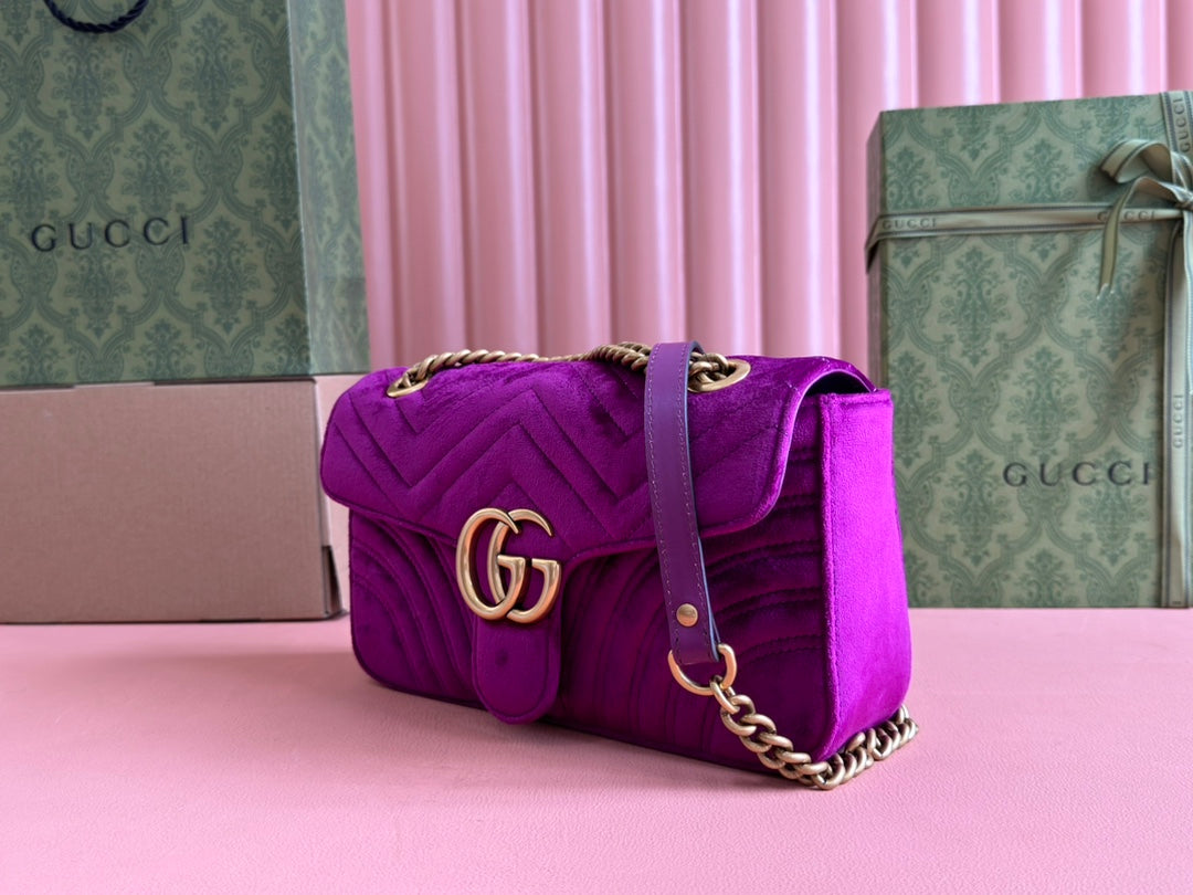 GUCCI 25S GG MARMONT 26 CM IN DEEP PINK PURPLE VELVET WITH GOLD HARDWARE