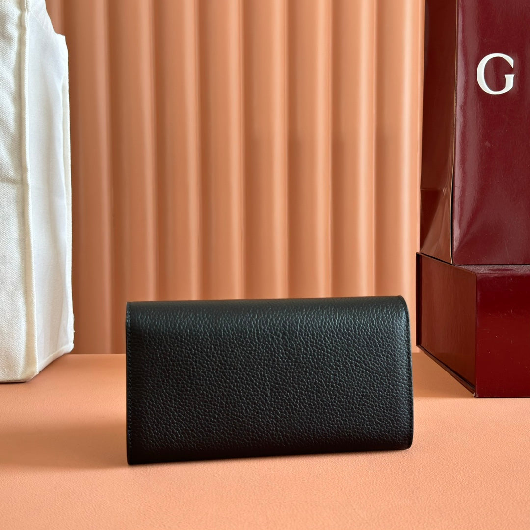SOFTBIT CONTINENTAL WALLET 19 IN BLACK GRAINY CALFSKIN GOLD HARDWARE