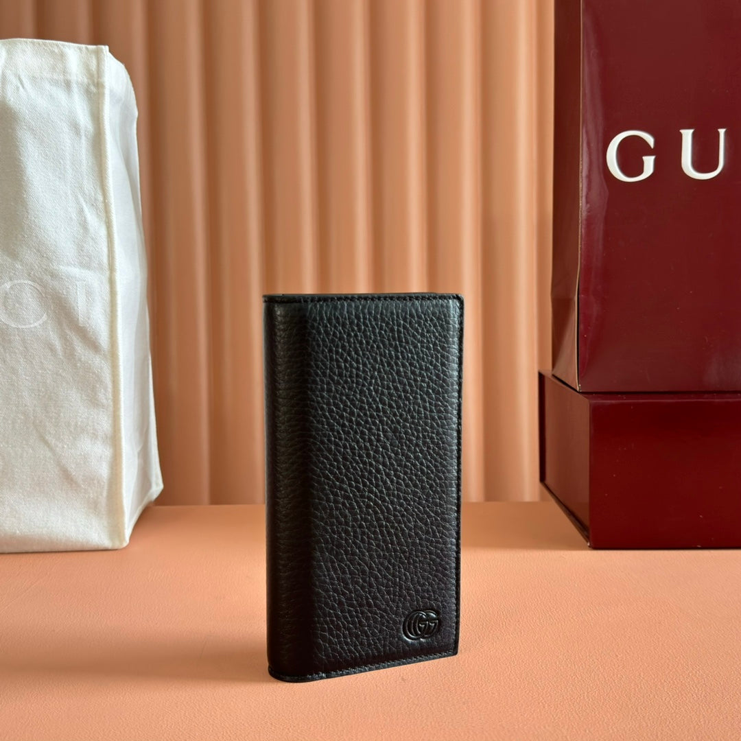 LONG CARD 19 BLACK IN CALFSKIN CASE WITH GUCCI LOGO