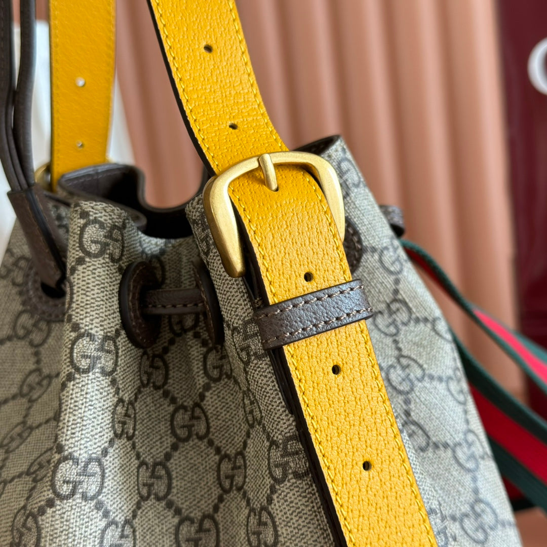 GUCCI DRAWSTRING BACKPACK TIGER HEAD 27 IN BROWN CANVAS