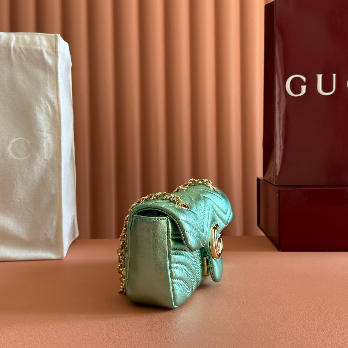 GUCCI 26S GG MARMONT BAG 22 IN METALLIC PALE GREEN LAMBSKIN