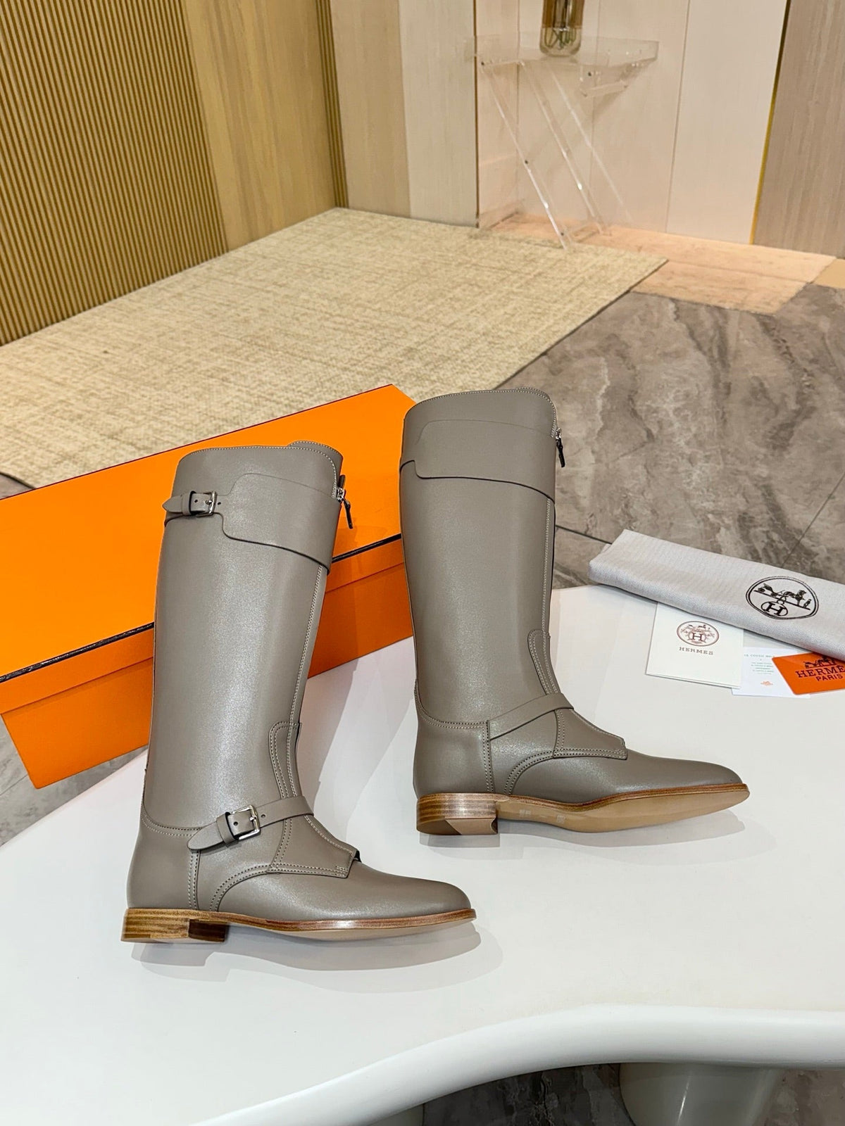 HM 25S RIDING BOOTS IN GREY LAMBSKIN WITH SILVER HARDWARE