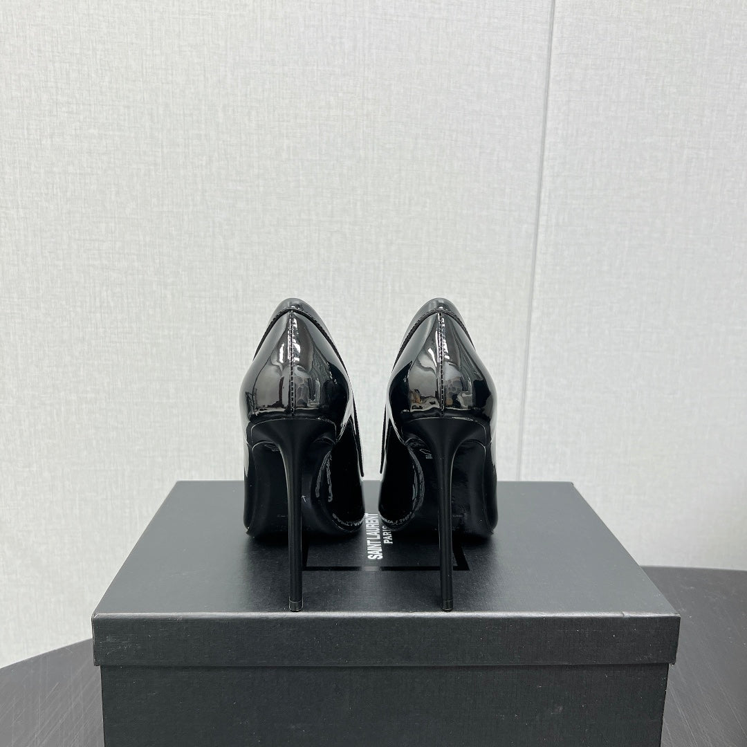 D'ORSAY PUMPS IN BLACK GLOSSY CALFSKIN