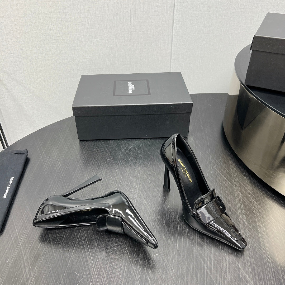 D'ORSAY PUMPS IN BLACK GLOSSY CALFSKIN