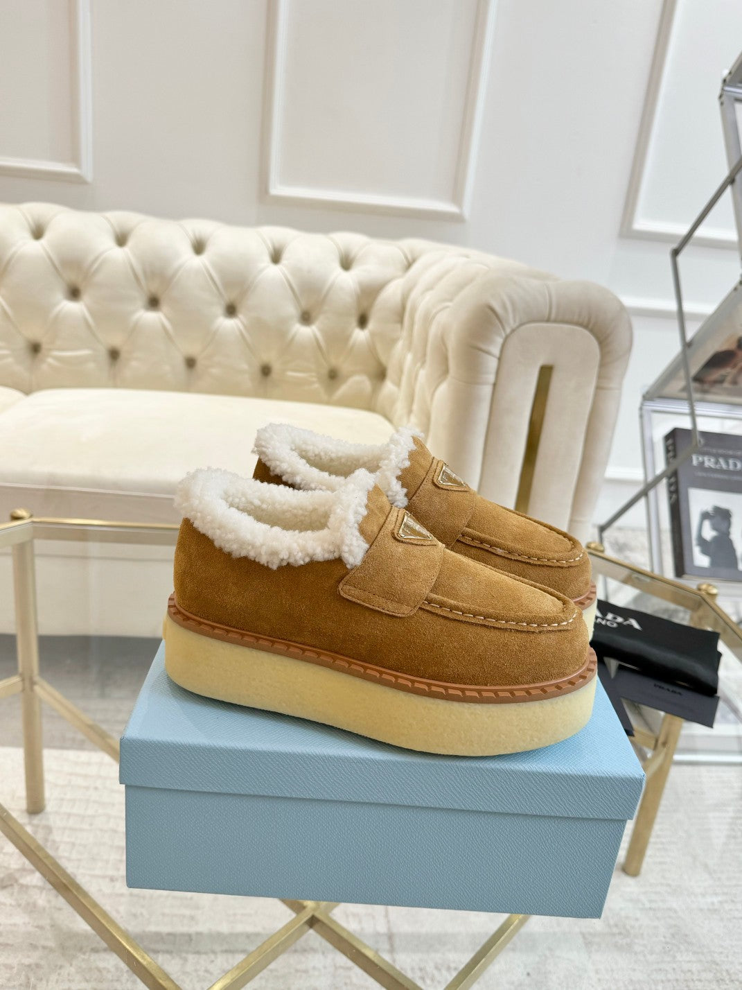 SUEDE LOAFER CAMEL WITH SHEARLING LINING