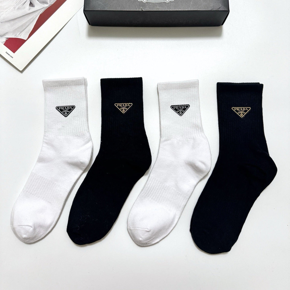 PRADA 26S ANKLE SOCKS 413923 (1 BOX)