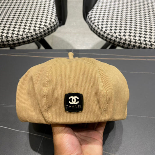 BERET HAT IN CIDER BROWN CORDUROY 429845