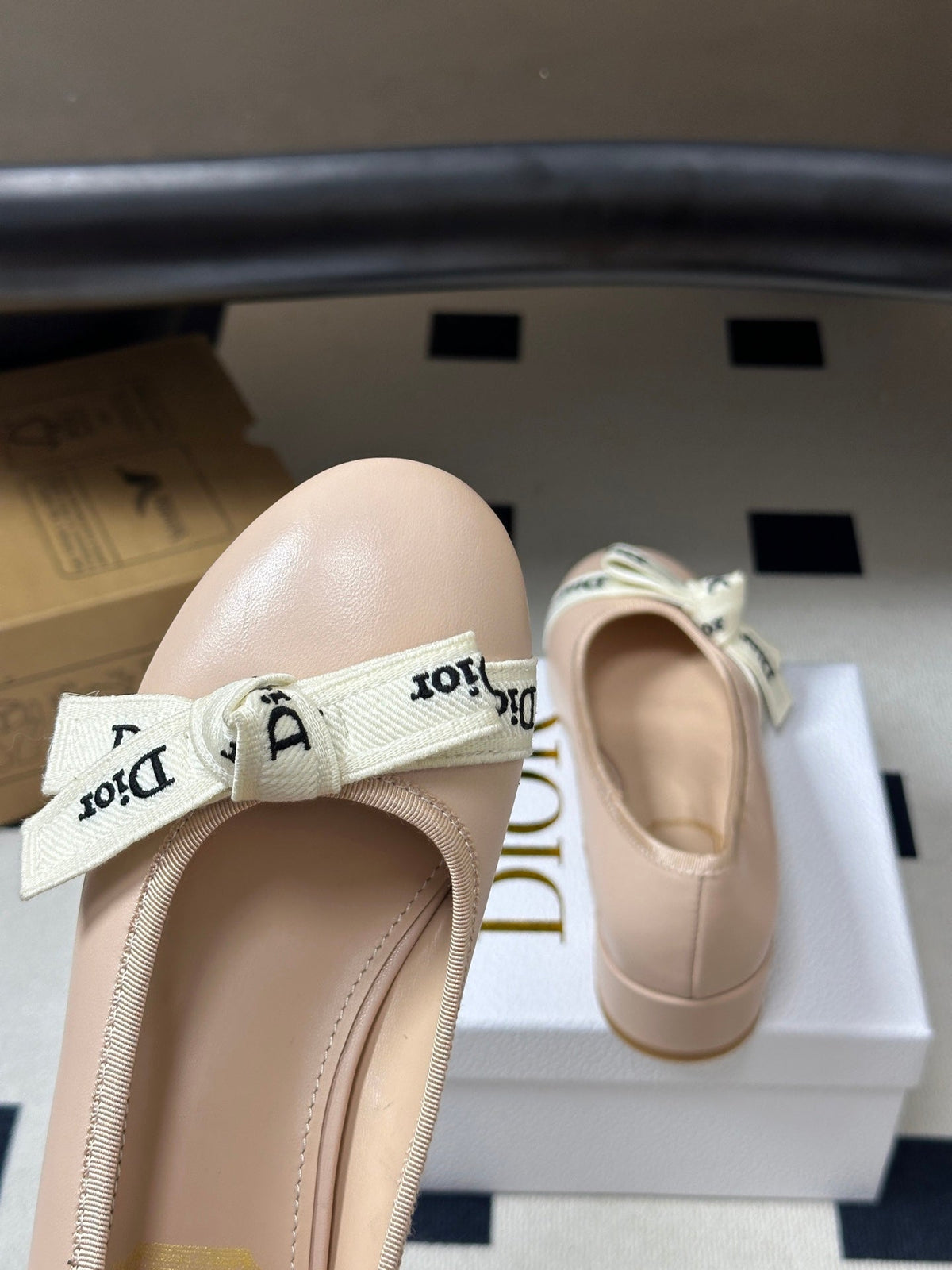 DIOR 26S MARY JANE HIGH HEELS 35MM IN NUDE BEIGE CALFSKIN WITH WHITE LOGO RIBBON