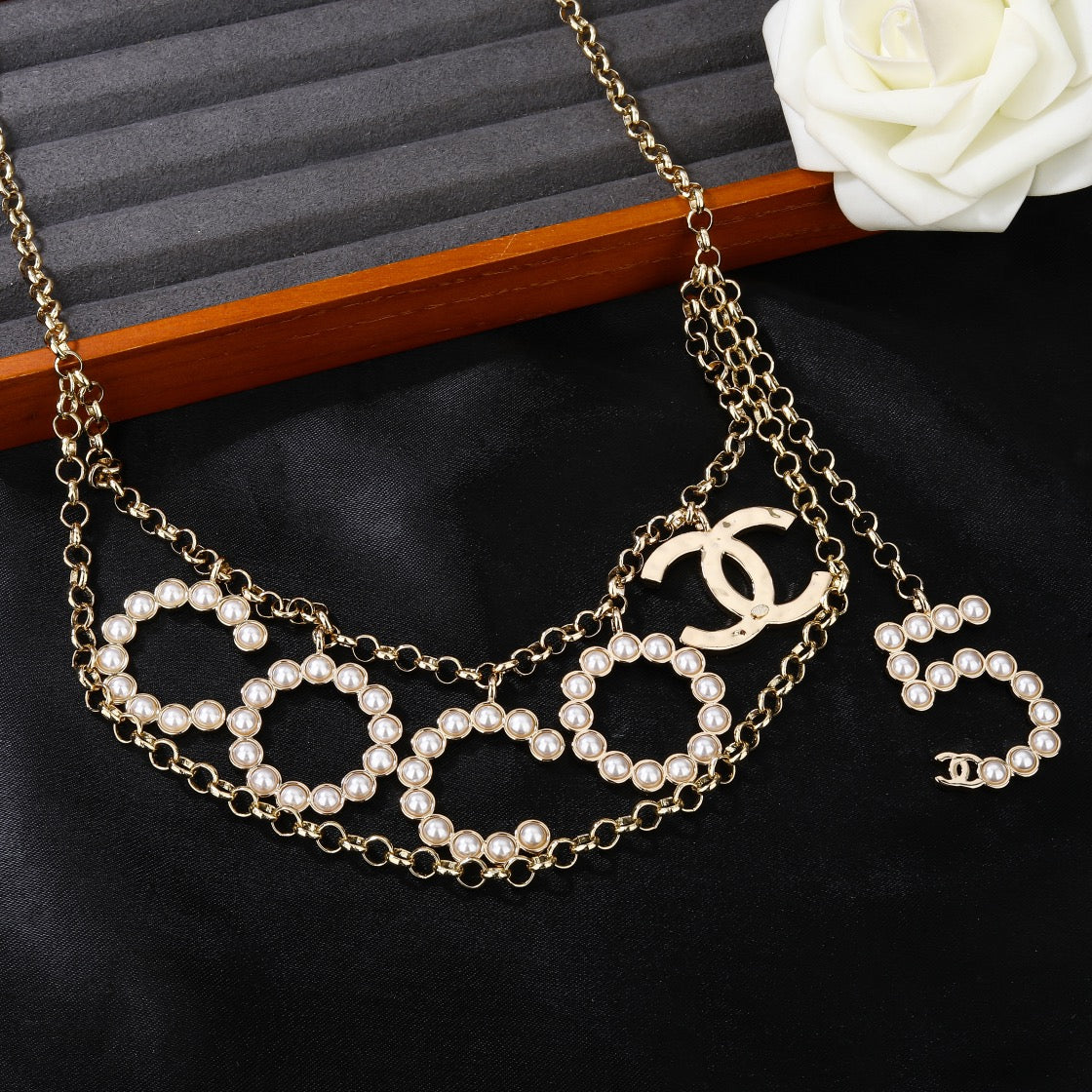 CHANEL 25S CHAIN BELT WITH PEARL 612634 mysite