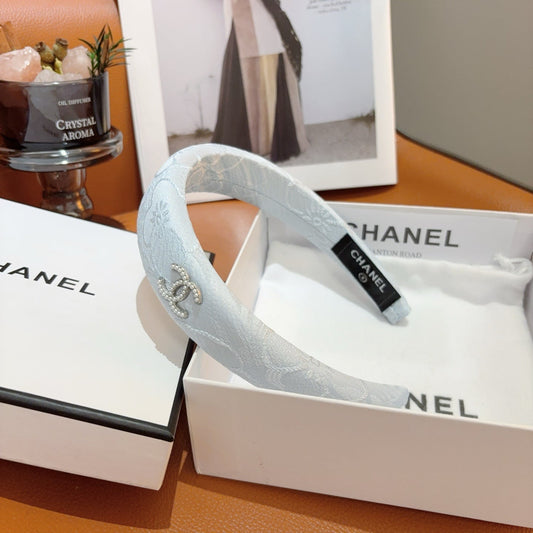 CHANEL 26S HEADBAND IN LIGHT BLUE SILK 505273