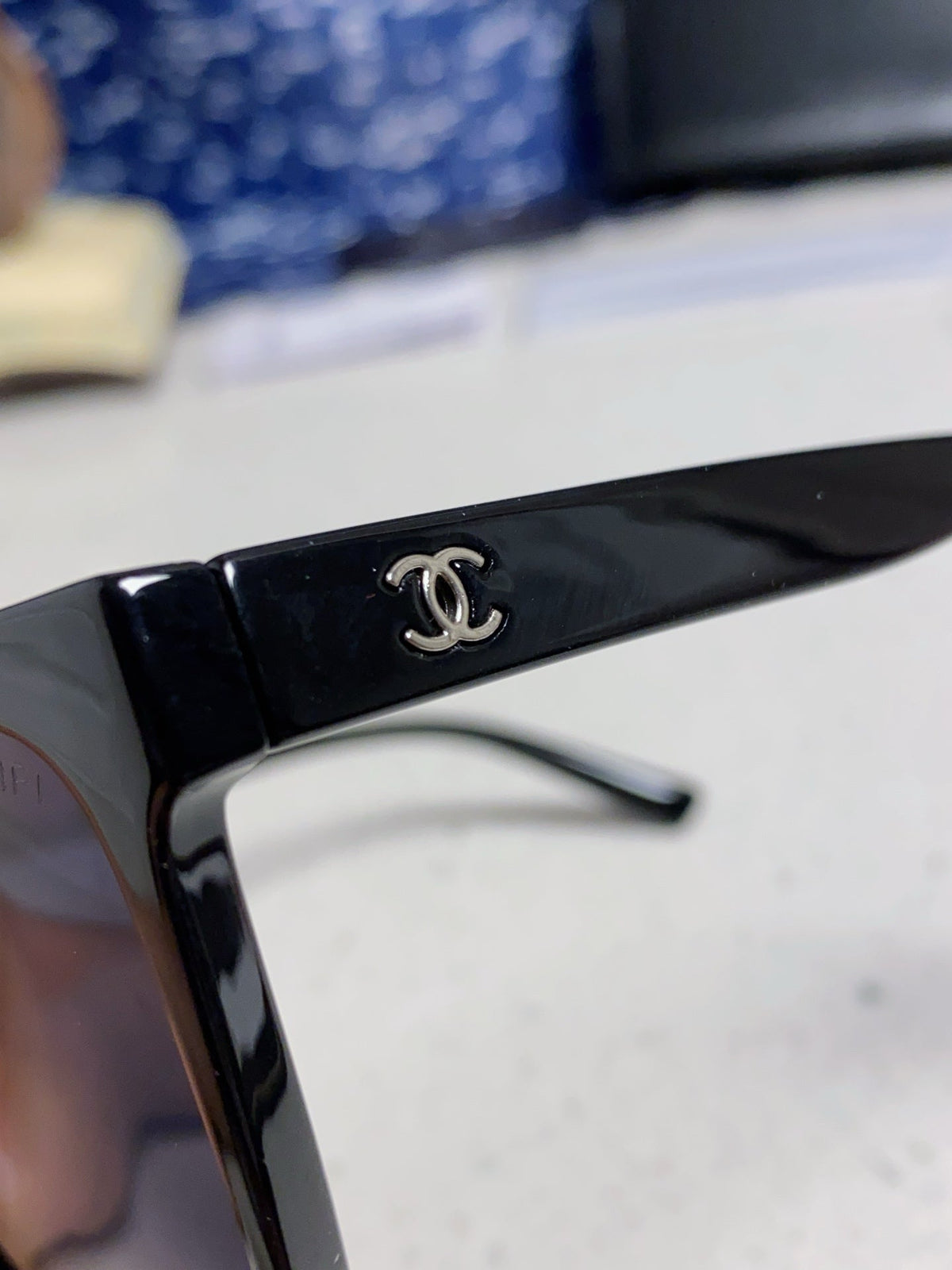SQUARE SUNGLASSES 3392 IN BLACK ACETATE BLACK LENSES