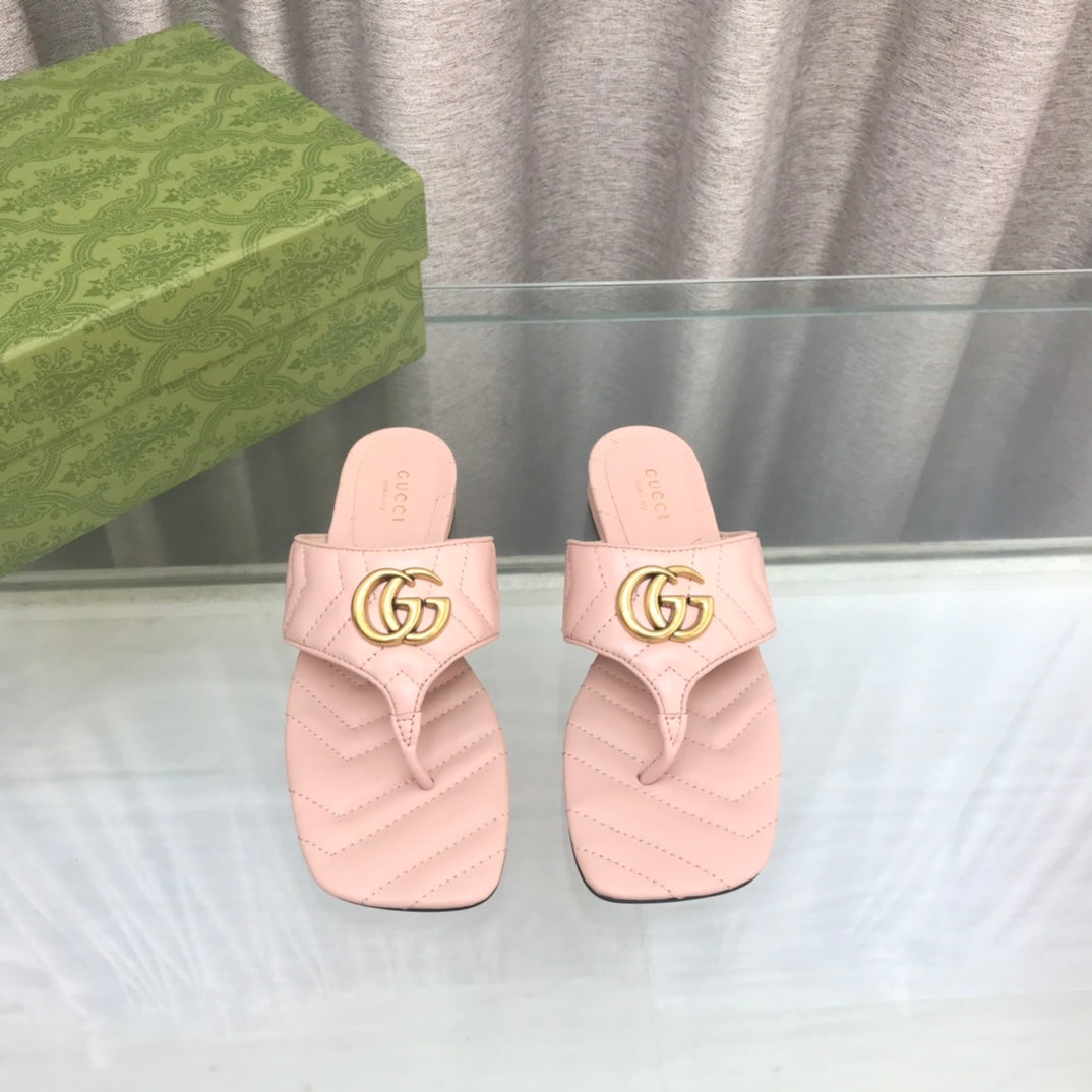 GG  marmont logo - embellished mattelasse leather sandal in pink