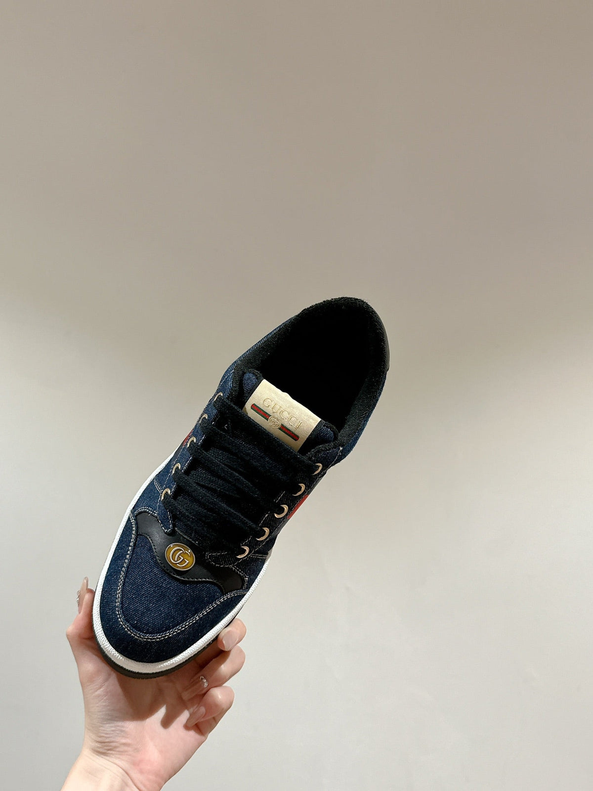 GUCCI 26S SCREENER SNEAKER IN DARK BLUE DENIM AND LEATHER