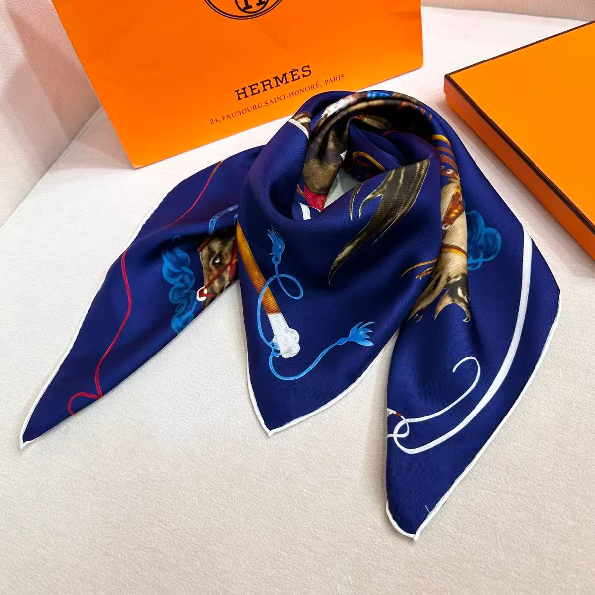 HERMES 26S SCARF 90 IN SILK 303189