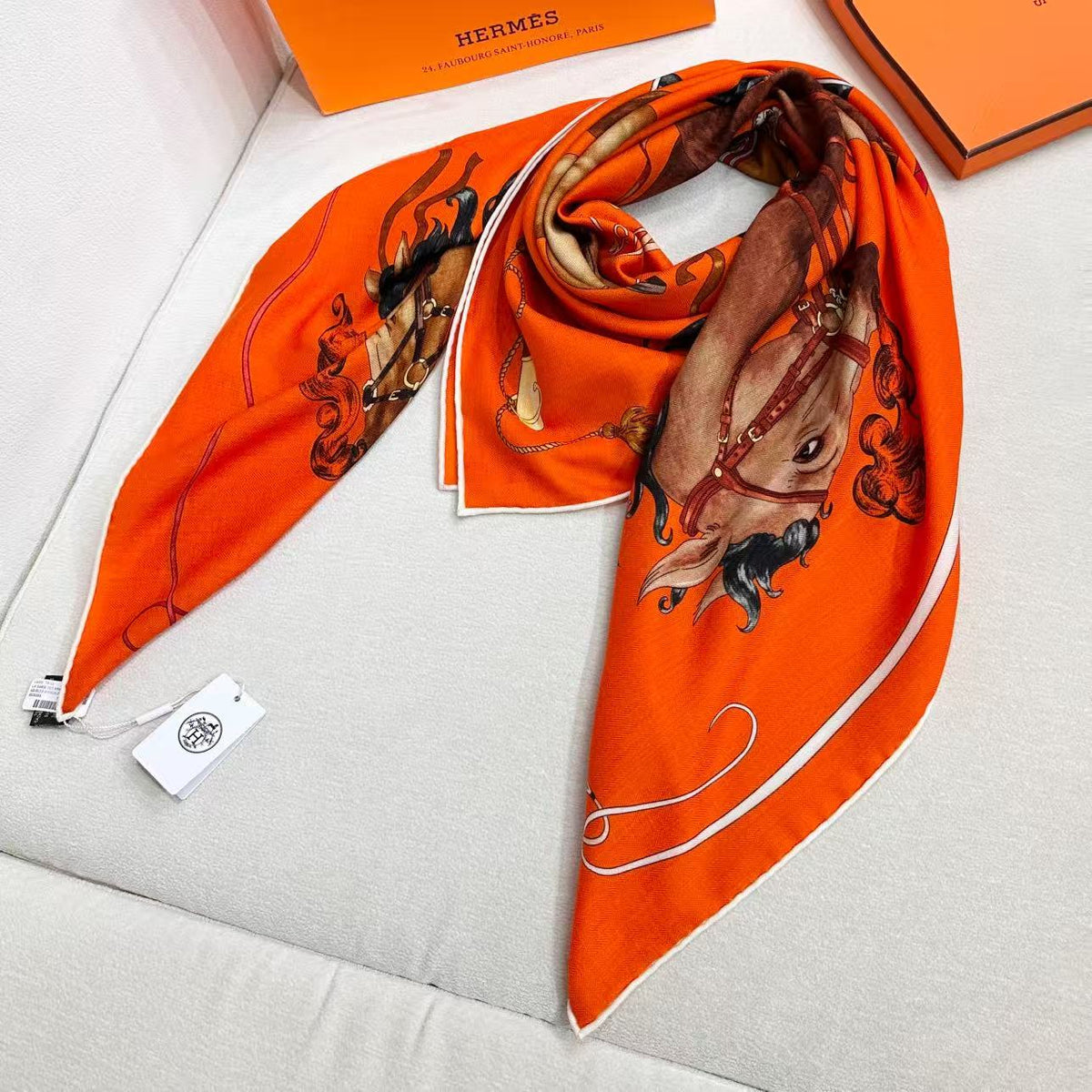HERMES 26S SCARF 135 IN SILK AND CASHMERE 498251